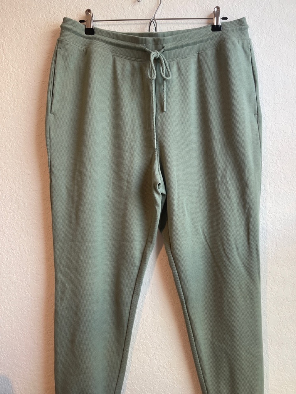 Max & Mia: Olive Waffle Jogger Pants - Drawstring Waist